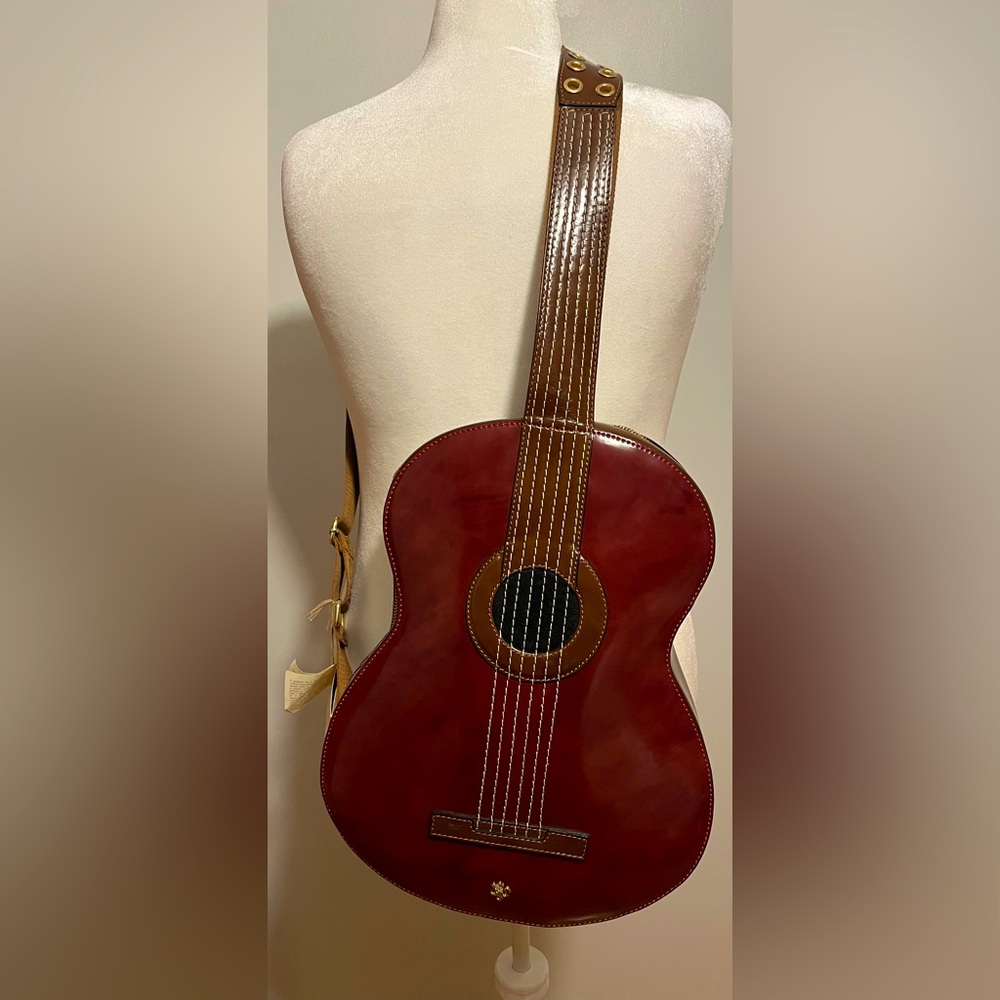 NWT Pratesi Firenze Guitar Backpack 100% Leather Made in Italy RARE and Unique